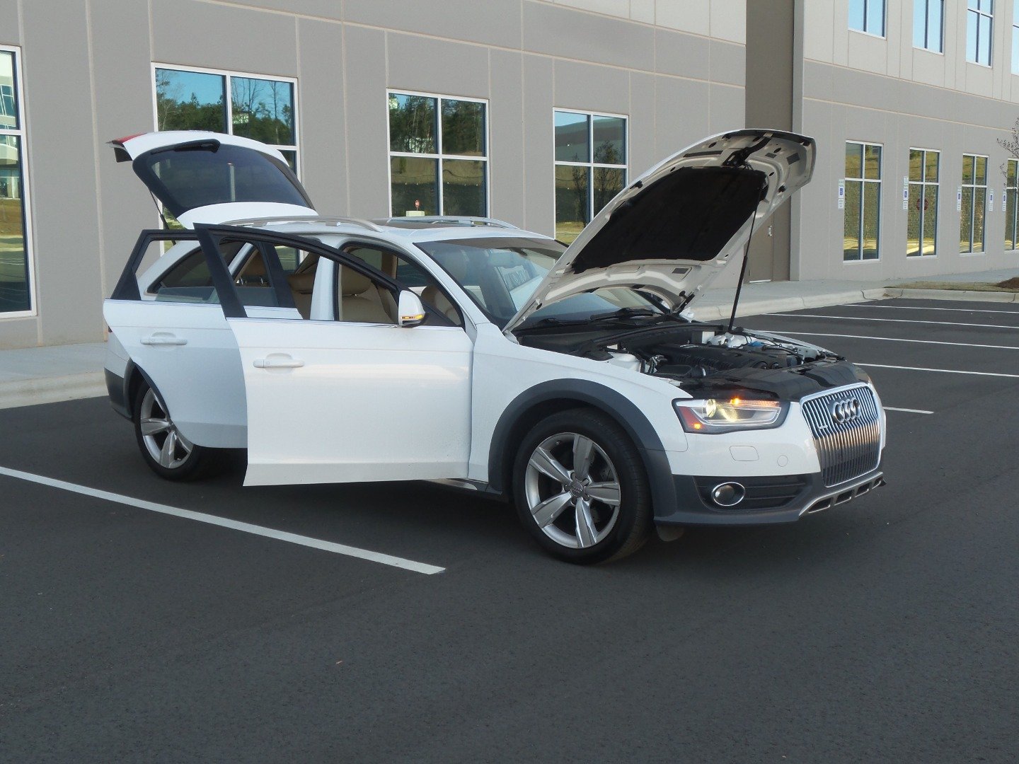 Used 2013 Audi A4 Premium Plus w/ Premium Plus Pkg AWD/4WD image 59