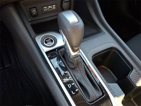 Certified 2024 Nissan Sentra SV w/ Trunk Package image 16