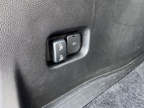 Used 2024 Ford Edge Titanium image 36