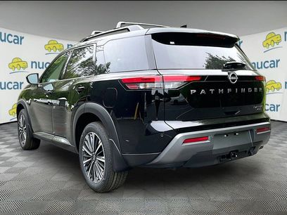New 2026 Nissan Pathfinder Platinum
