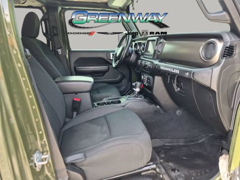 Used 2021 Jeep Wrangler Unlimited Sport AWD/4WD image 7