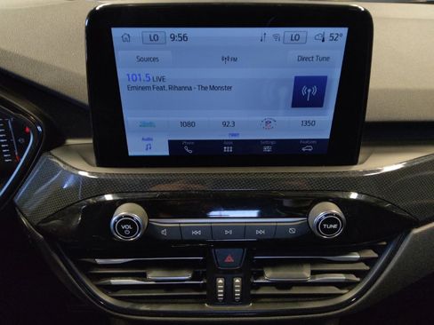 Used 2024 Ford Escape ST-Line image 25