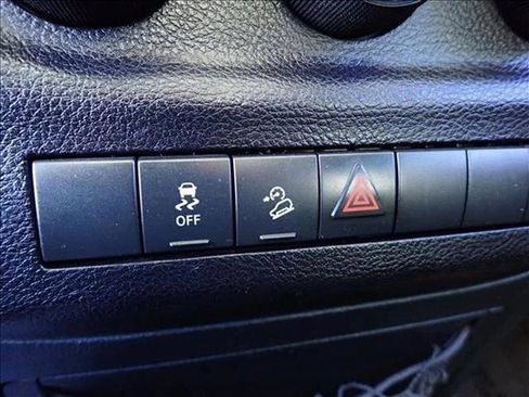 Used 2016 Jeep Wrangler Unlimited Sport w/ Max Tow Package AWD/4WD image 17