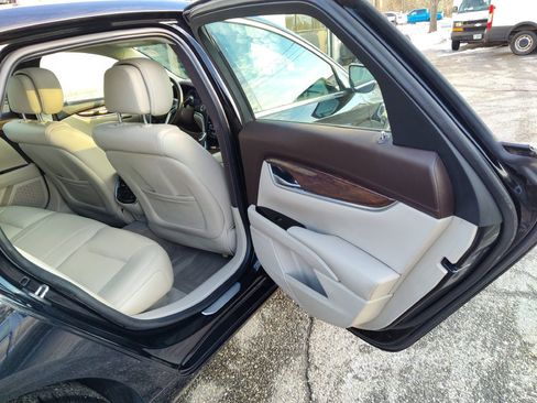 Used 2014 Cadillac XTS Luxury w/ Driver Awareness Package image 17