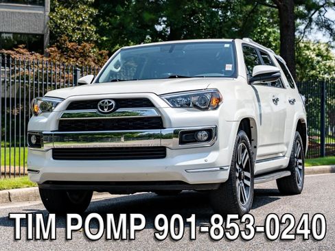 Used 2015 Toyota 4Runner Limited AWD/4WD image 2