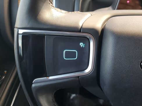 Certified 2025 Ford Expedition Tremor image 25