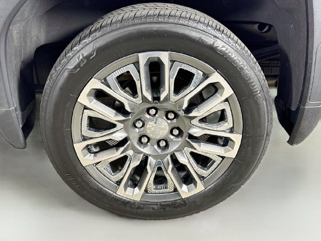 Used 2023 GMC Sierra 1500 Denali w/ Denali Reserve Package AWD/4WD image 32