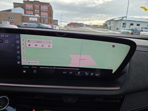 Used 2025 Buick Envision Sport Touring image 12