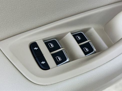 Used 2016 Audi A6 2.0T Premium w/ Technology Package image 30