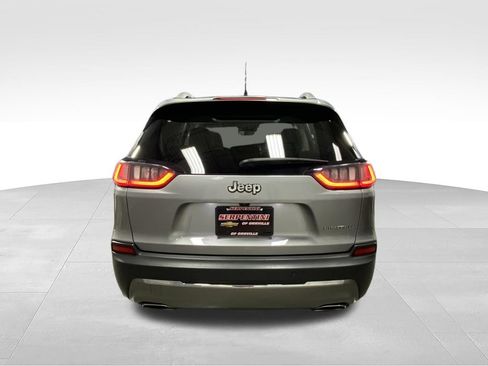 Used 2019 Jeep Cherokee Limited w/ Technology Group FWD image 9