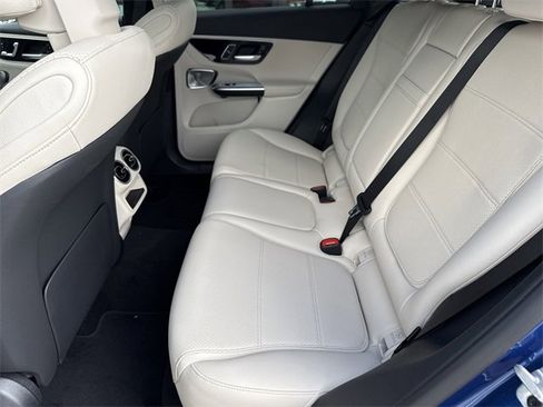 New 2025 Mercedes-Benz GLC 300 GLC 300 image 24