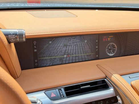 Used 2021 Lexus LC 500 Convertible w/ Touring Package RWD image 42