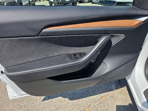 Used 2023 Tesla Model 3 Standard Range RWD image 13