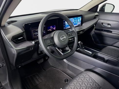 New 2026 Nissan Kicks SV FWD image 9