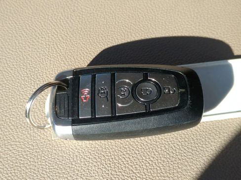 Certified 2022 Ford Expedition XLT image 36