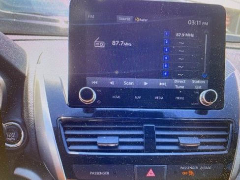 Used 2025 Mitsubishi Eclipse Cross AWD image 24