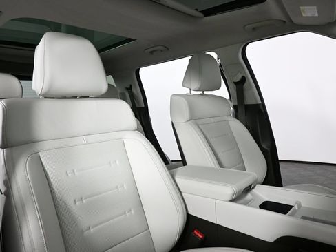 Used 2025 Hyundai Santa Fe Calligraphy FWD image 21