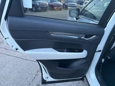 Used 2023 MAZDA CX-5 AWD 2.5 S w/ Premium Plus Pkg image 19