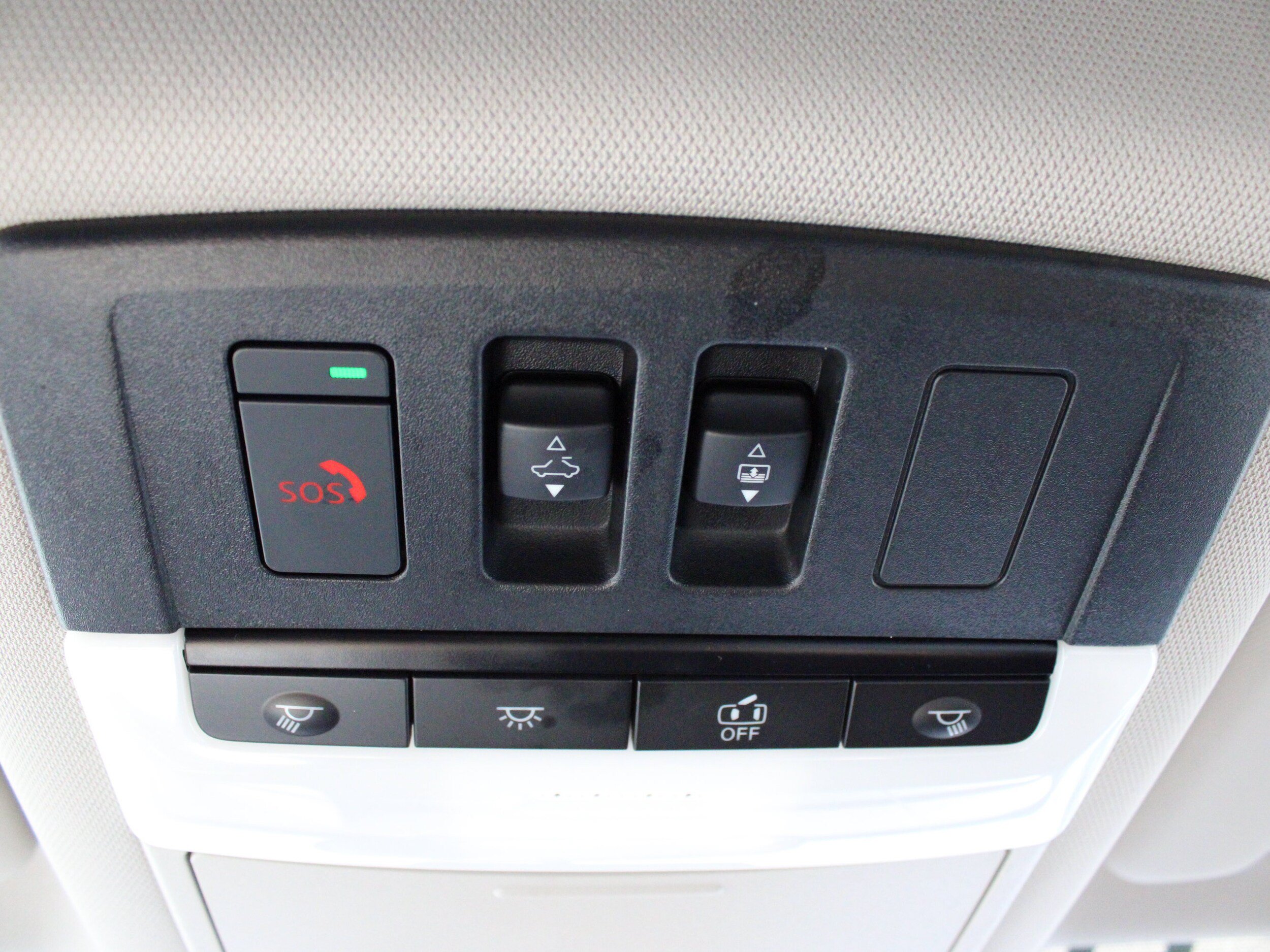 Used 2023 Nissan Rogue SV w/ SV Premium B Package AWD/4WD image 29