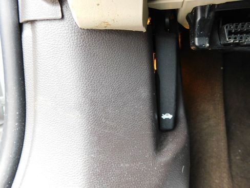 Used 2016 Buick Regal Premium image 28