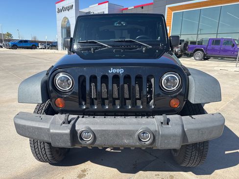 Used 2013 Jeep Wrangler Rubicon w/ PWR Convenience Group image 2