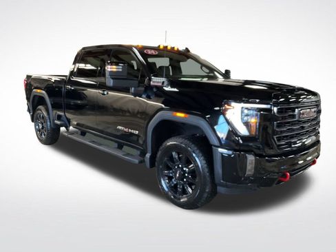 Used 2024 GMC Sierra 2500 AT4 w/ Max Trailering Package AWD/4WD image 8
