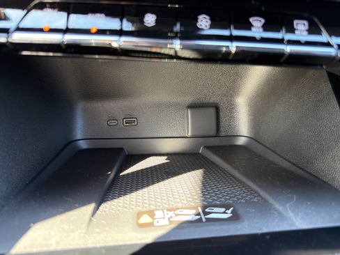 New 2026 Chevrolet Traverse LT w/ Driver Confidence Package image 35