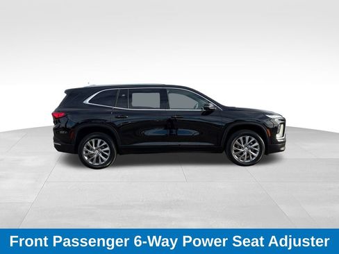 Used 2025 Buick Enclave Preferred image 7