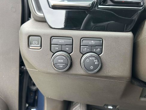 Used 2023 Chevrolet Silverado 1500 LT image 19