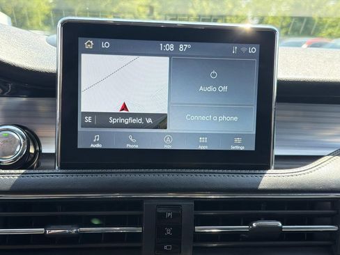 Used 2021 Lincoln Corsair AWD w/ Premium Package image 7