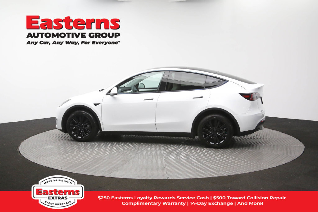 Used 2023 Tesla Model Y Long Range AWD/4WD image 58