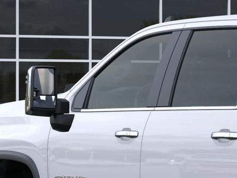 New 2026 Chevrolet Silverado 2500 LT w/ Z71 Chrome Sport Edition AWD/4WD image 12