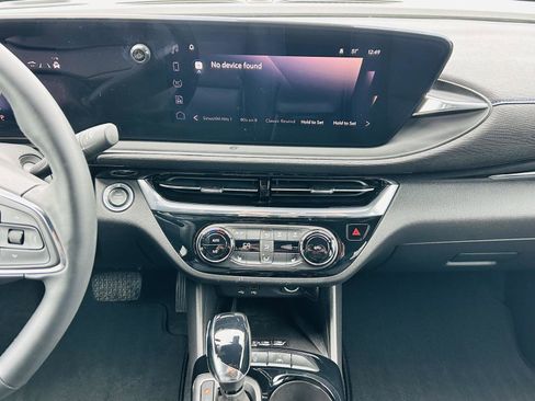 Used 2025 Buick Envista Sport Touring w/ Convenience I Package image 20