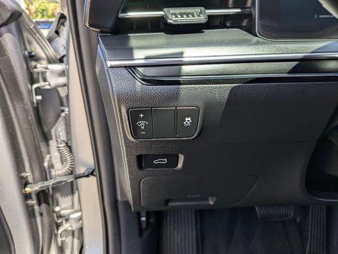 Certified 2025 Kia K5 GT-Line FWD image 28
