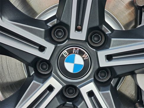 Used 2026 BMW 430i Coupe w/ Convenience Package image 11