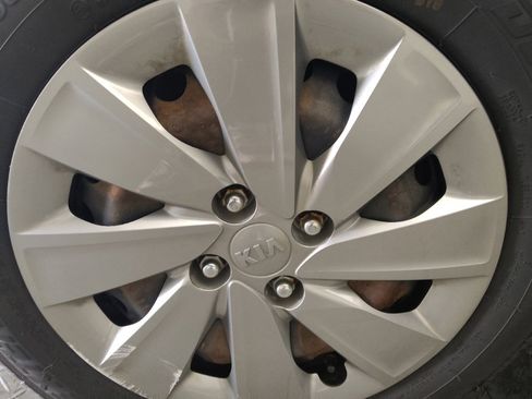 Used 2019 Kia Rio S FWD image 31