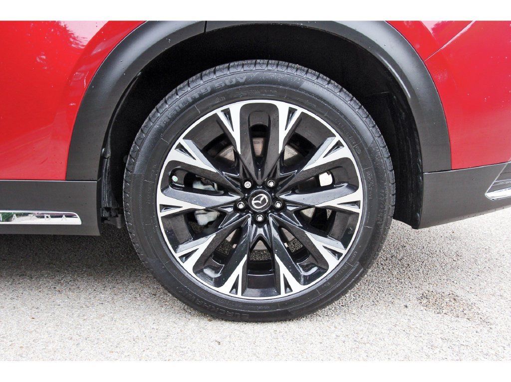 Certified 2024 MAZDA CX-90 Plug-In Hybrid w/ Premium Pkg AWD/4WD image 31