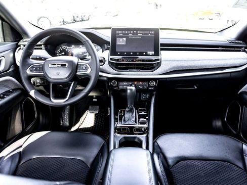 Used 2023 Jeep Compass Latitude w/ Convenience Group image 29