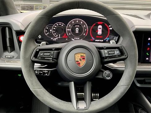 New 2026 Porsche Cayenne GTS image 7
