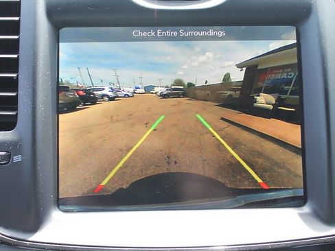 Used 2018 Chrysler 300 S w/ 300S Premium Group image 34