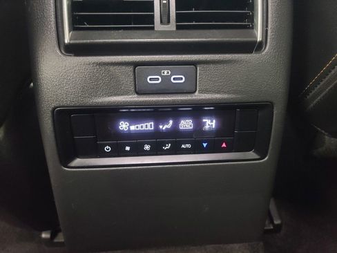 Used 2025 MAZDA CX-90 3.3 Turbo w/ Preferred Package image 25