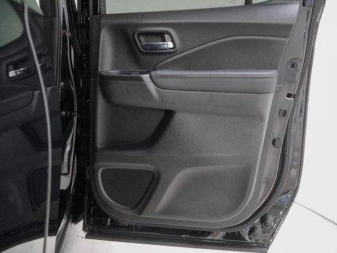 New 2026 Honda Ridgeline Black Edition image 39