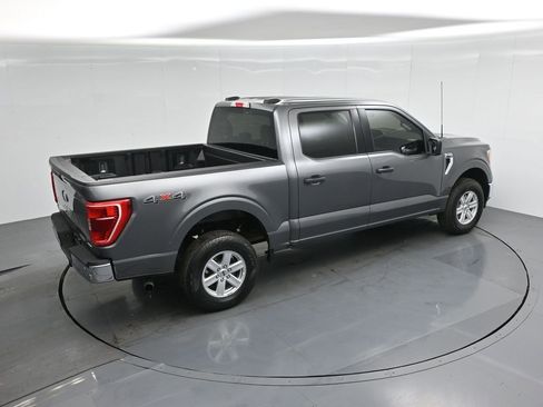 Certified 2022 Ford F150 XLT w/ Equipment Group 301A Mid image 37