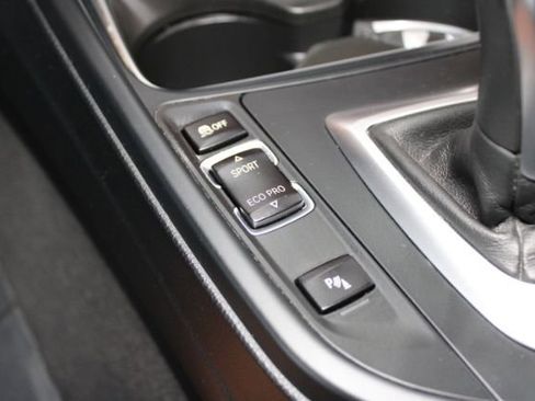 Used 2015 BMW 328i xDrive Wagon image 24