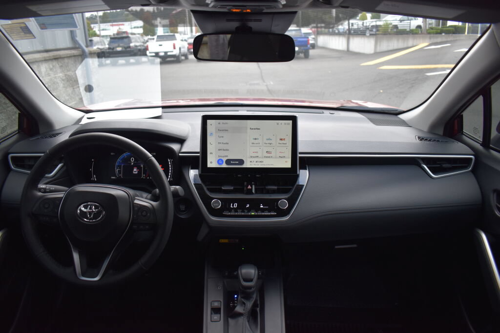 Certified 2026 Toyota Corolla Cross LE w/ Moonroof Package AWD/4WD image 26