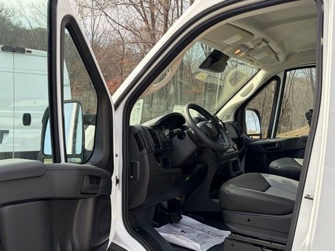Used 2024 RAM ProMaster 3500 w/ Power Group image 15