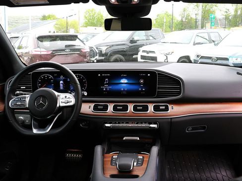 Used 2022 Mercedes-Benz GLE 350 4MATIC image 28