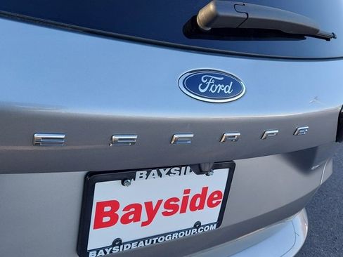 Used 2023 Ford Escape ST-Line w/ Cold Weather Package image 39