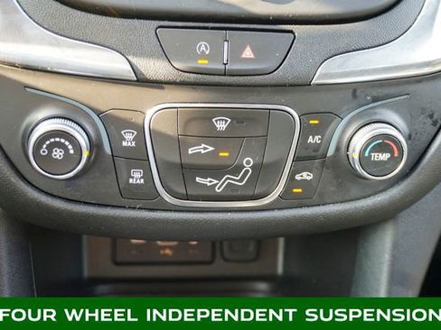 Used 2023 Chevrolet Equinox LT image 16