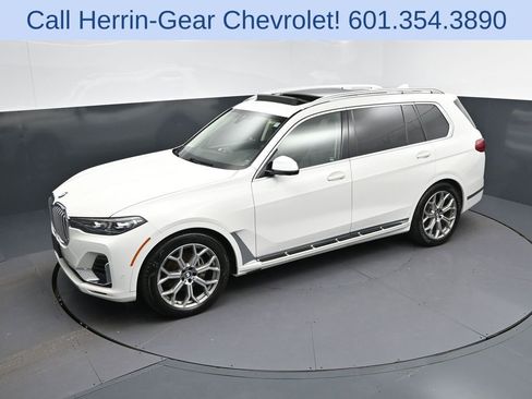 Used 2021 BMW X7 xDrive40i w/ Parking Assistance Package AWD/4WD image 32